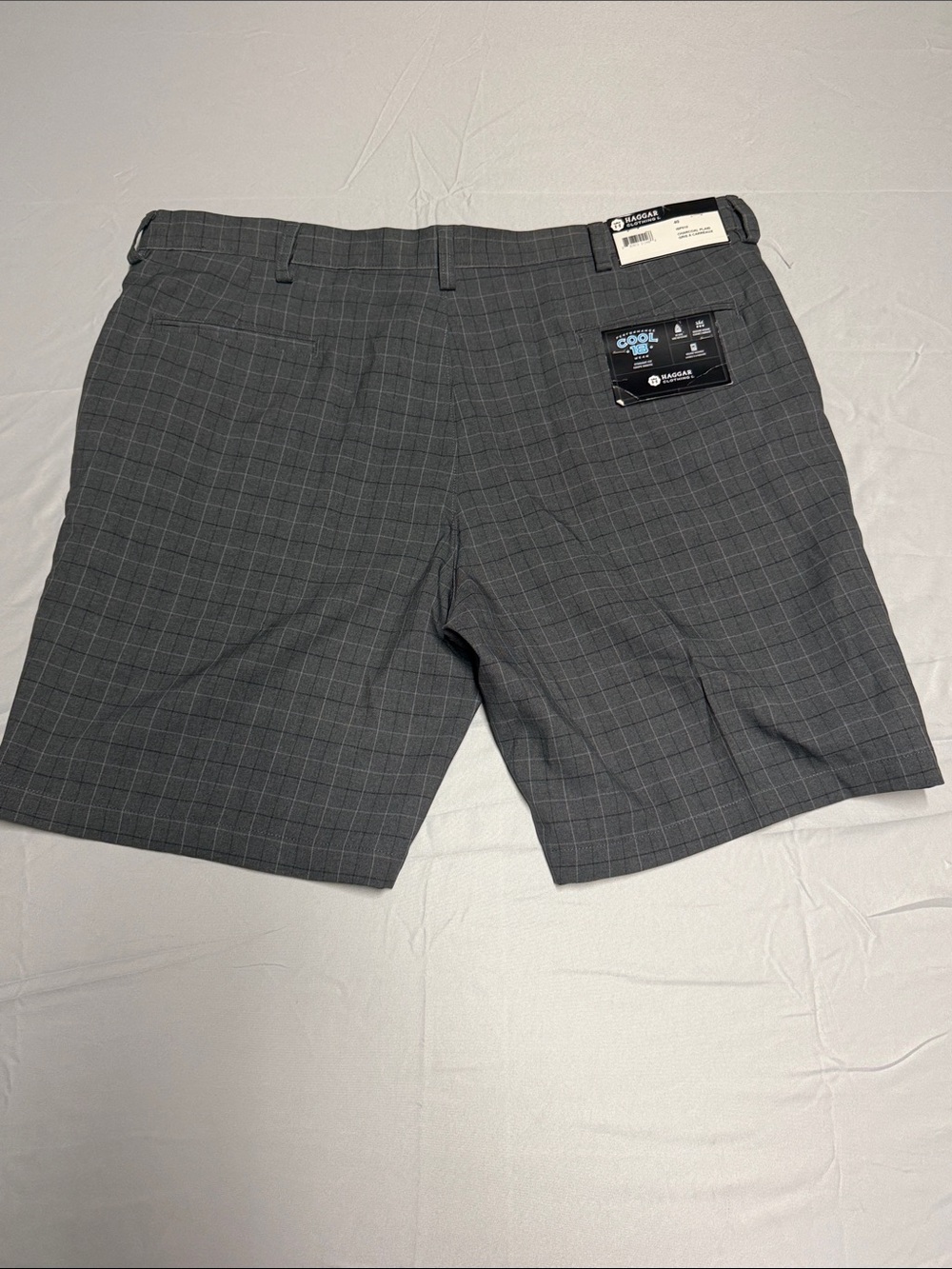 Men's Haggar Cool 18 Gray Plaid Performance Shorts - Size 40